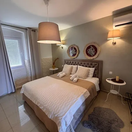 凯普顿埃莫城市公寓 公寓 *