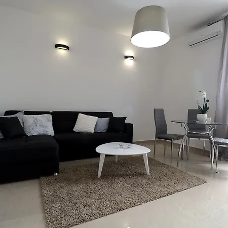 Captain Emo Appartement