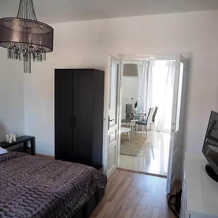 凯普顿埃莫城市公寓