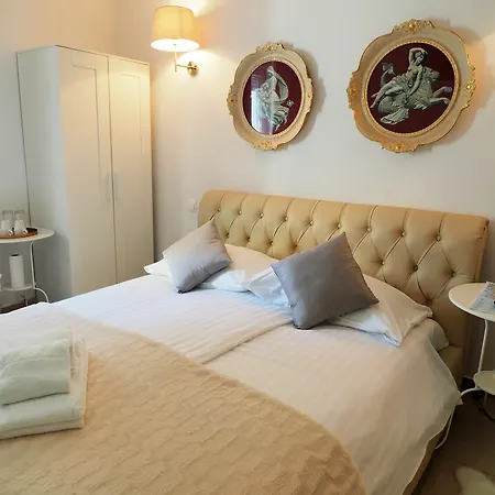 Captain Emo City Apartment *