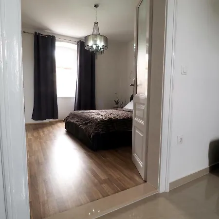 Apartment Captain Emo City Pula