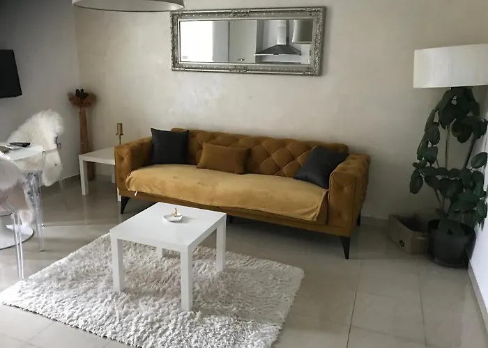 Appartement Captain Emo Pula