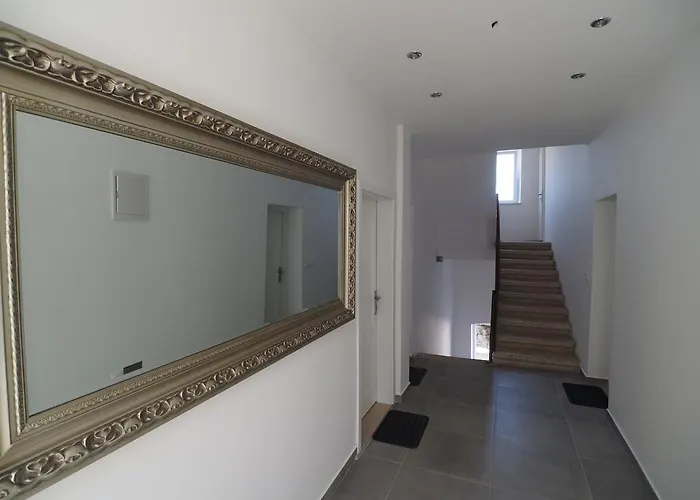 Captain Emo Appartement Pula