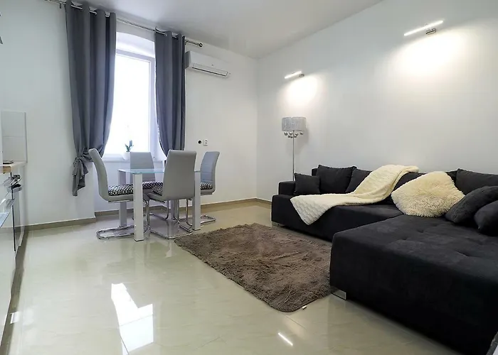 Captain Emo * بولا