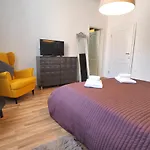 Apartment Captain Emo City Pula
