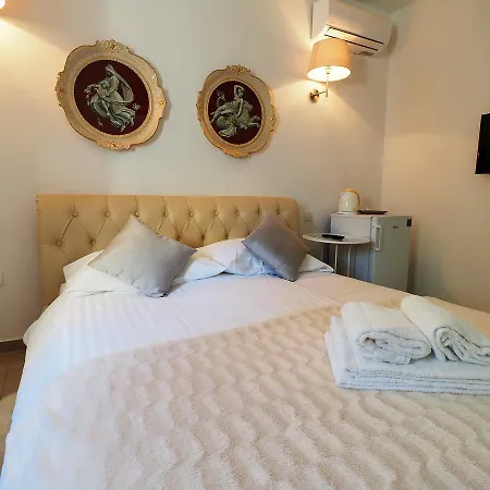 Captain Emo City Apartment *