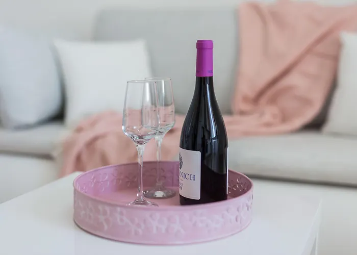 Captain Emo Appartamento